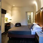 Borgo Pio 4*